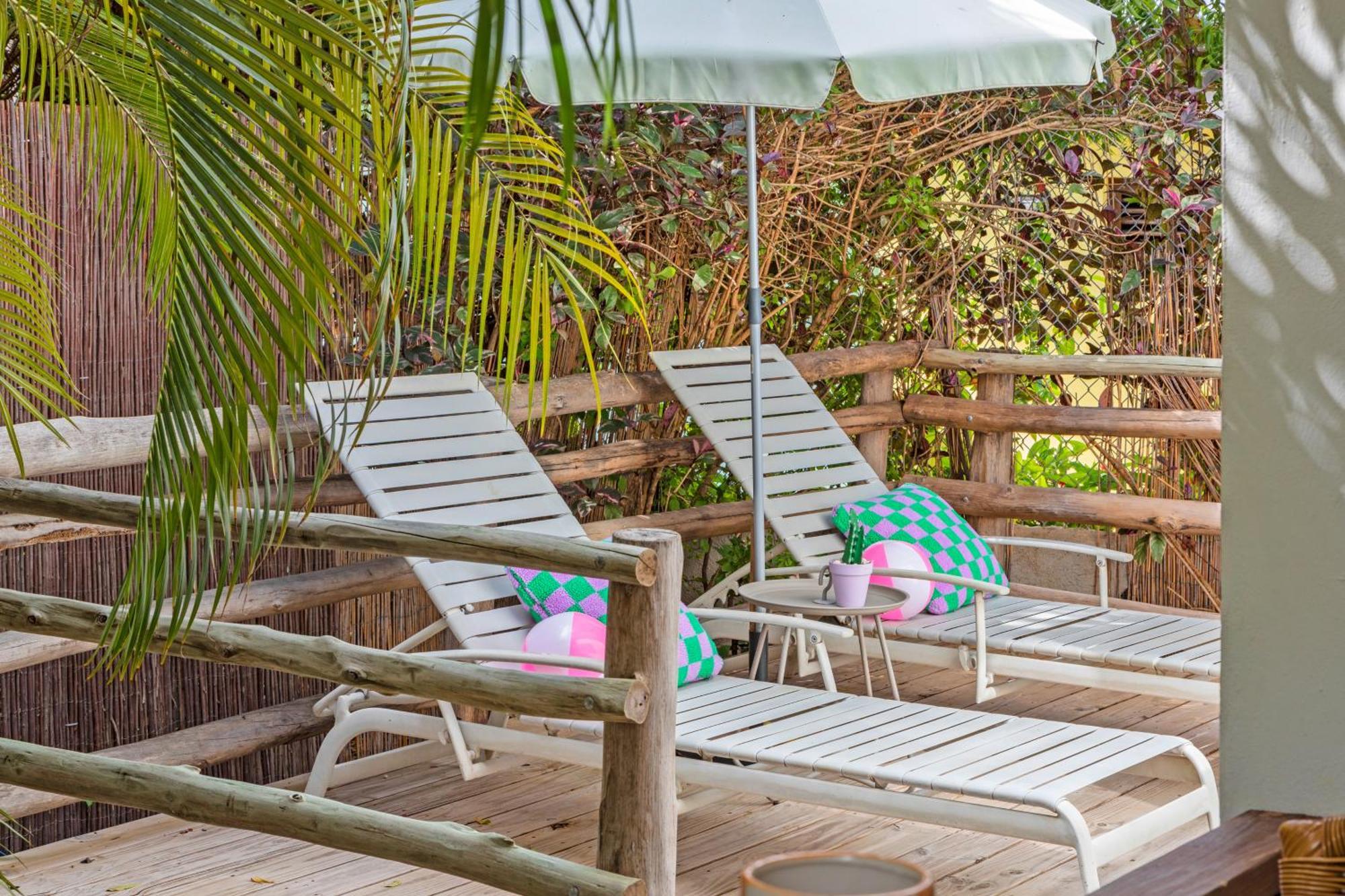 Tuk Tropical Boutique Resort Jan Thiel Willemstad Dış mekan fotoğraf